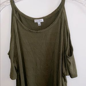 cute cut out shoulder top